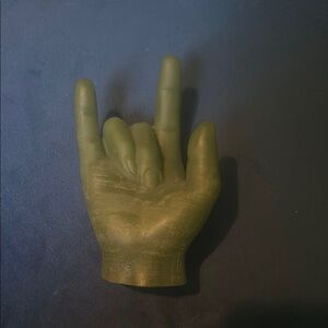 Unknown artist green rock n roll Hand Gesture